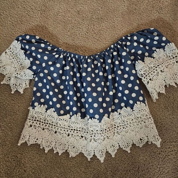 Love J. Blue Polka Dot Off the Shoulder Cropped Short Sleeve Blouse Lace Trim L - Picture 1 of 8